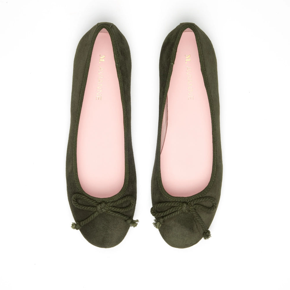 Front view of pair of Olive Concord Suede shoe