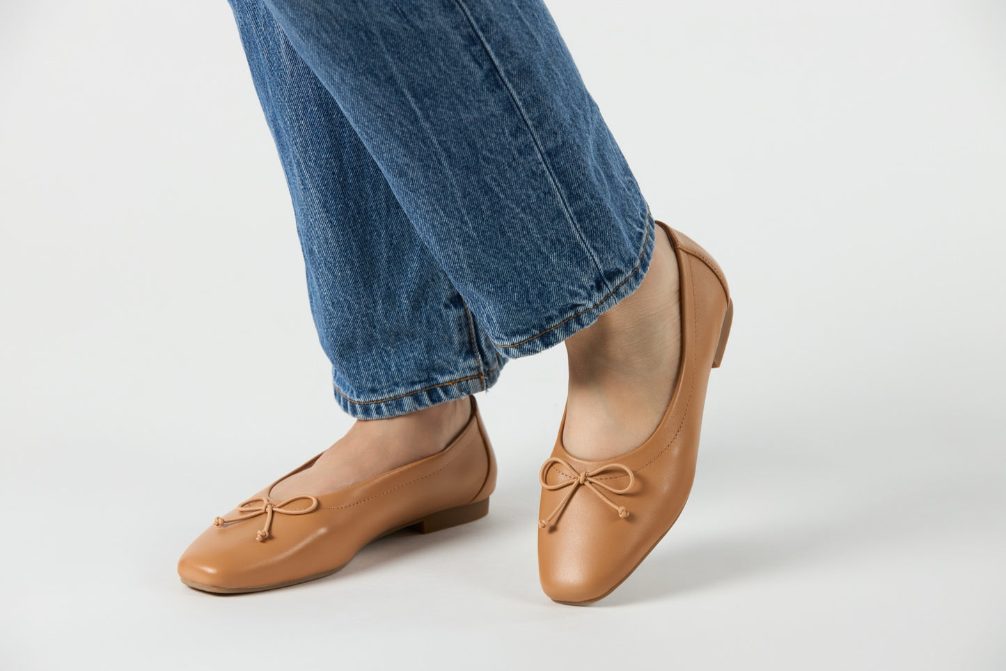 Geneva Summer Tan Flats
