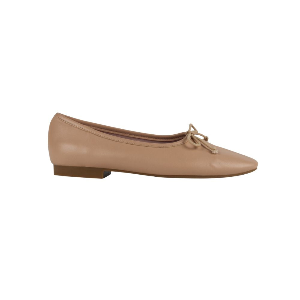 Roma Nude Leather Elegant Flat